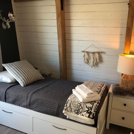 Maison Solange-Red Barn Farmhouse Style- Moonridge Big Bear City Zewnętrze zdjęcie